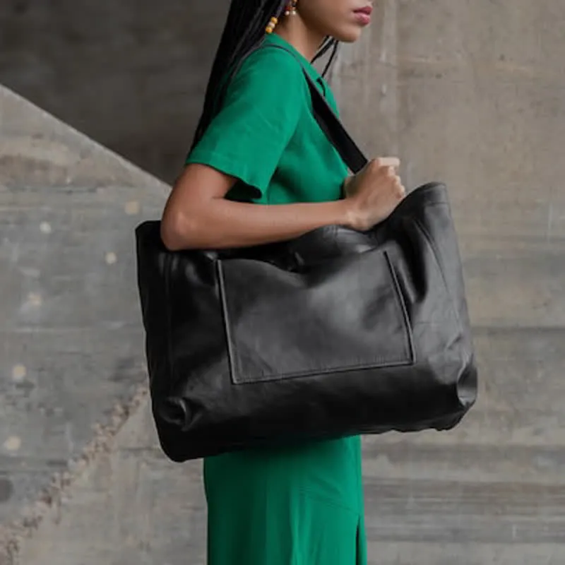 Classic Large Capacity Tote Bag