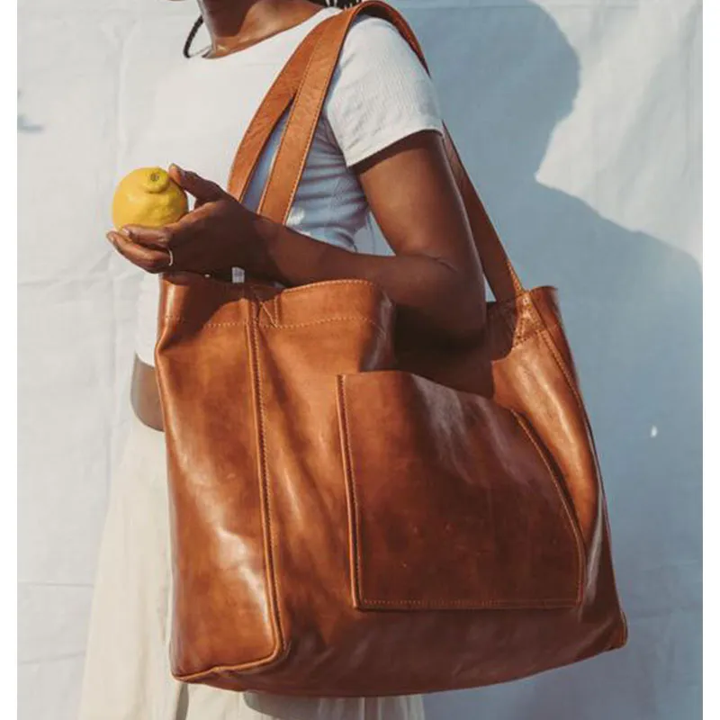 Classic Large Capacity Tote Bag