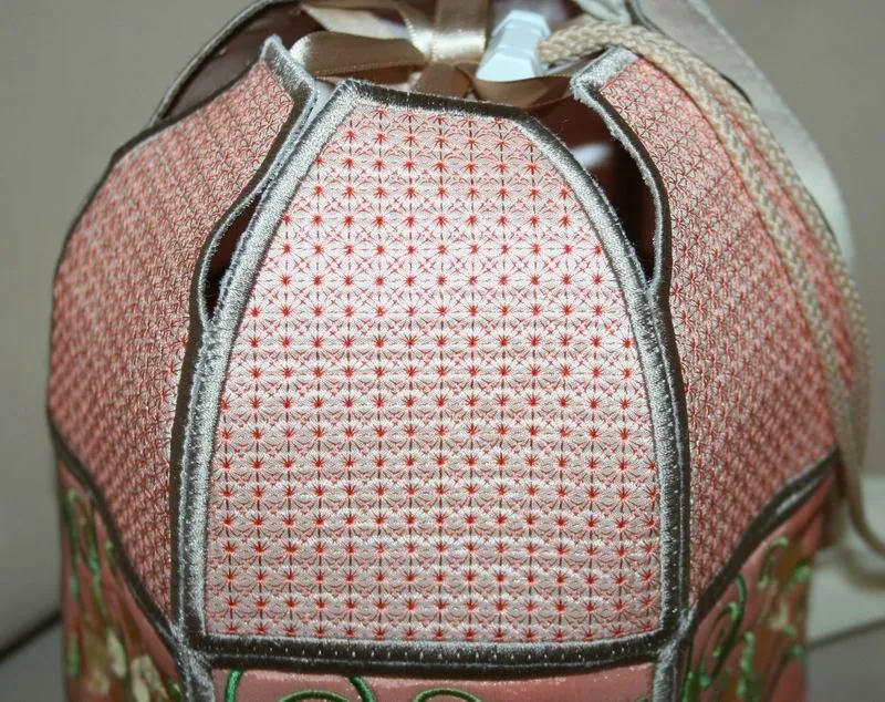 Daffodil Back Pack
