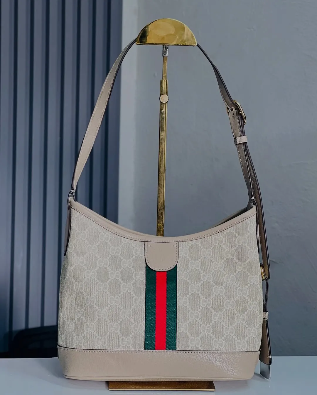 Gucci Ophidia medium shoulder bag