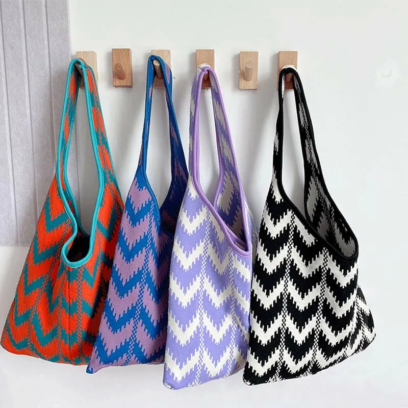Wavy Stripe Tote For Women College Student Shoulder Bag