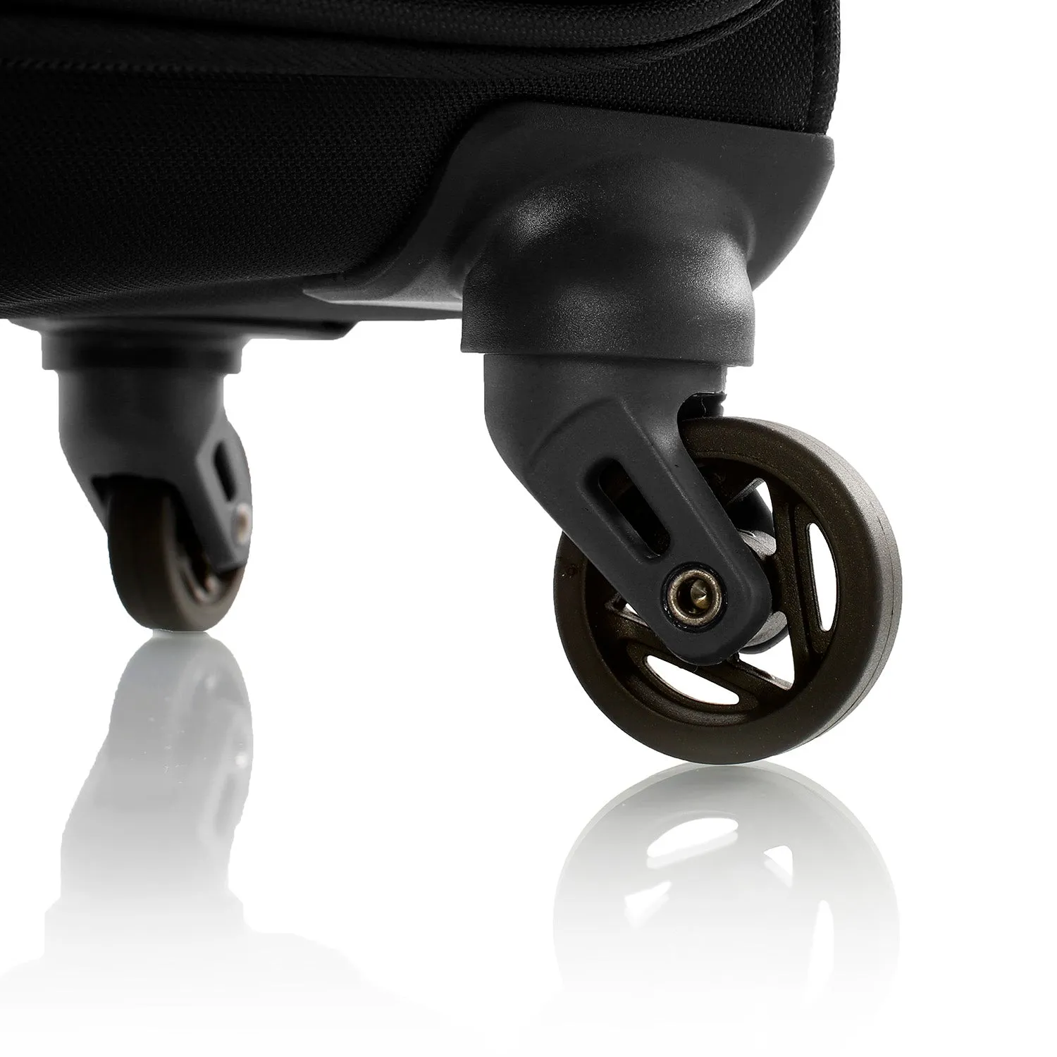 World’s Lightest Spinner - Xero Elite 21" Carry-on