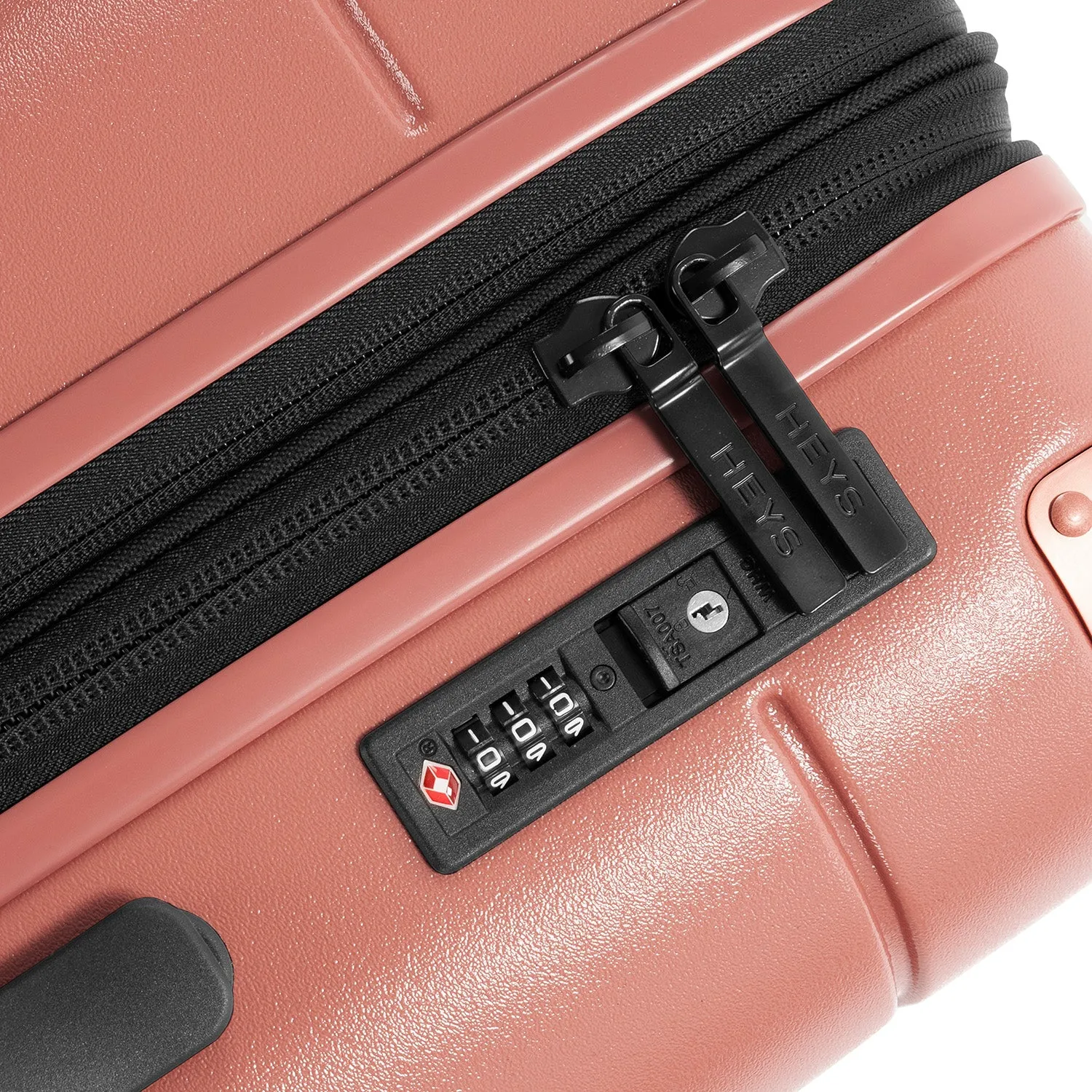 Zen 21.5 Inch Carry-On Luggage