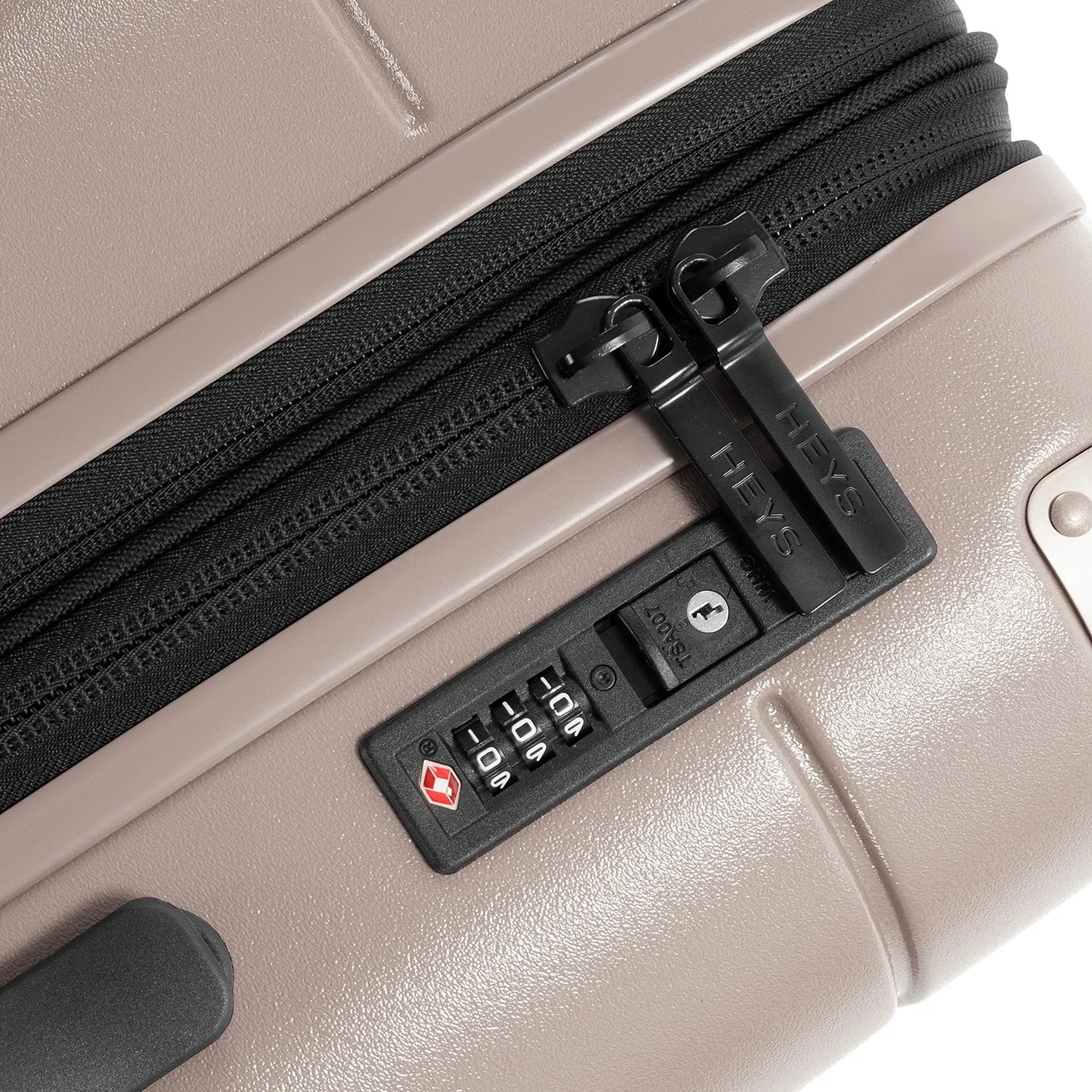 Zen 21.5 Inch Carry-On Luggage