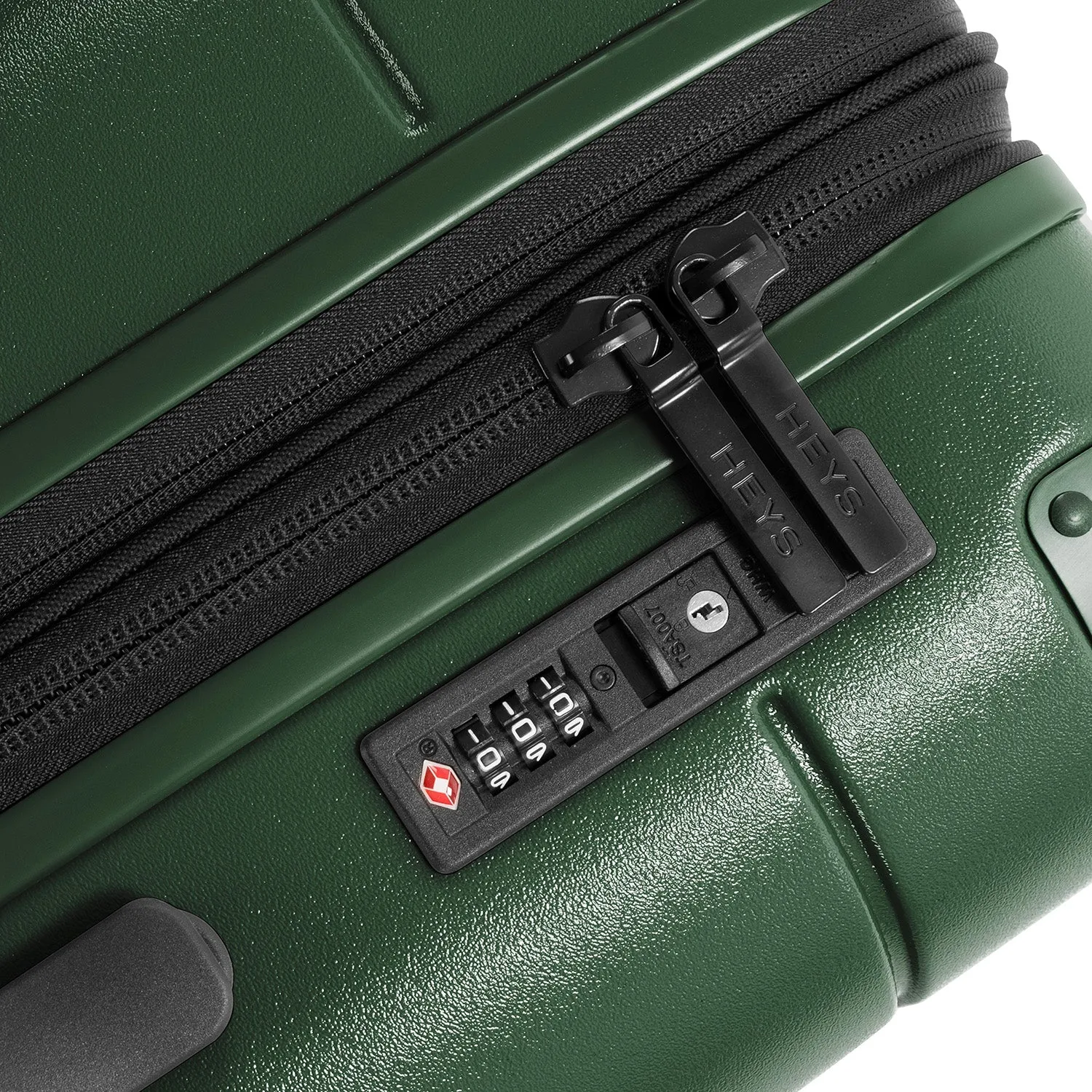 Zen 21.5 Inch Carry-On Luggage