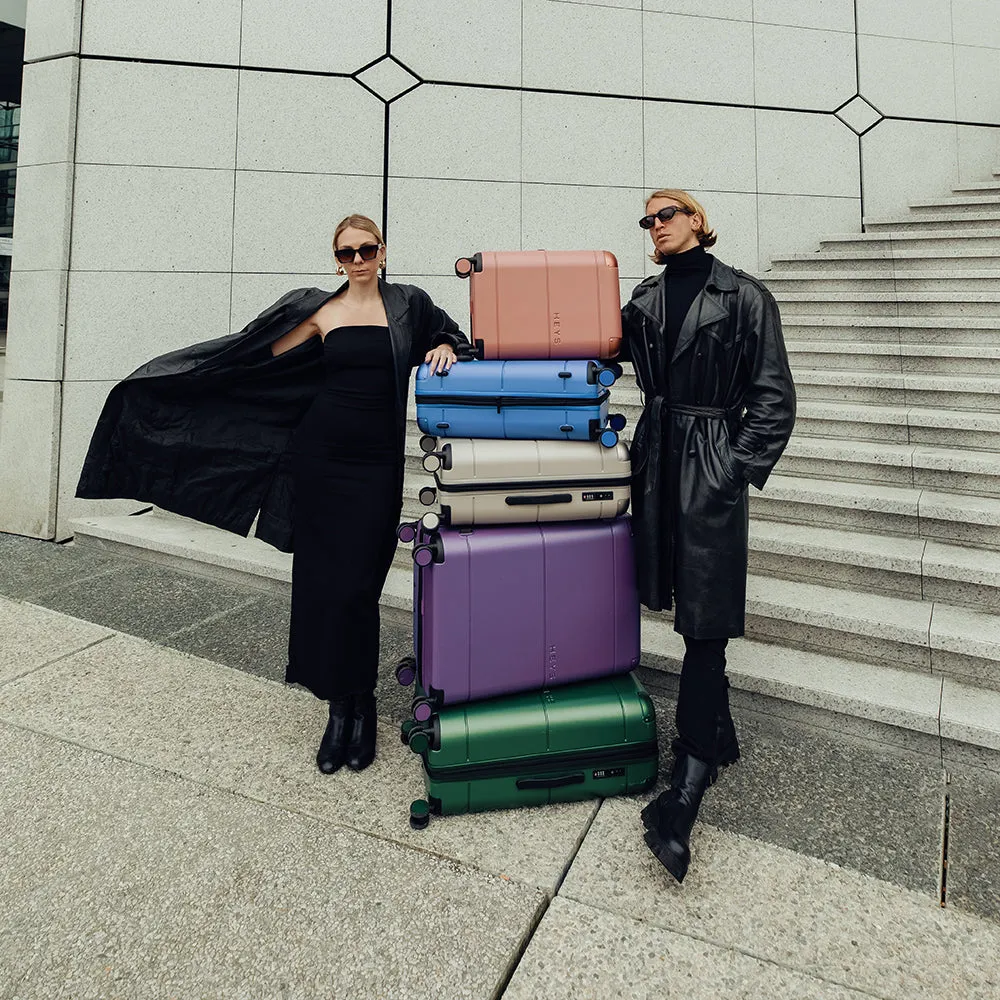 Zen 21.5 Inch Carry-On Luggage